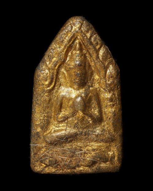 ขุนแผนหลวงปู่ทิม ยุคแรกๆ น่าจะปี 12 มีเกศาหลวงปู่ 